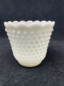 Anchor Hocking Fire King Scalloped Hobnail Milk Glass Vase - Picture 1 of 5