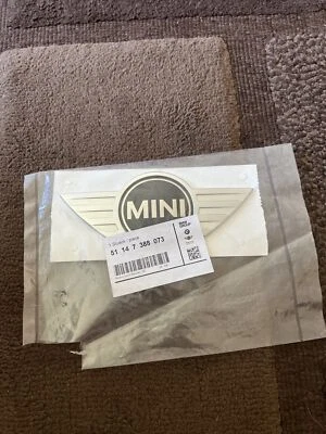 ORIGINALE MINI COUNTRYMAN F60 emblema bagagliaio posteriore numero di parte:51147388073 - Immagine 1 di 2