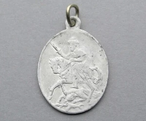 Santiago de Compostela y Virgen María. Antigua medalla religiosa. Colgante. - Imagen 1 de 3