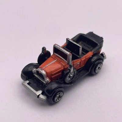Micro Machines Lincoln 27 Coche 1989 Convertible Rojo y Negro Raro De Colección Galloob Foto 1 de 4