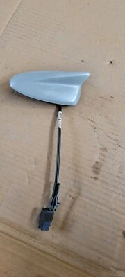 Mazda MX-5 Miata 2016 antena de techo aleta de tiburón OEM Foto 1 de 4