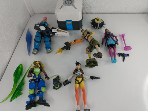 OVERWATCH LOT 5 Figures+Acc+Loot Box Junkrat Sombra Lucio Tracer Zarya Cover