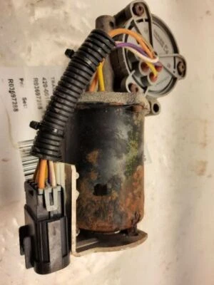 Caja de transferencia cambio motor/actuador Ram1500 Sku #3697288 2015 Foto 1 de 4