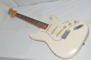 Fender Japan STRATOCASTER 1993~1994 Electric Guitar Ref. No 7108 - Picture 1 of 13