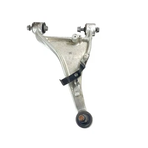 Brazo de suspensión trasero izquierdo nissan murano iii z52 555025aa0b 3.5 gasolina 28212695 - Imagen 1 de 8