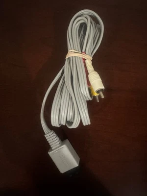Official Nintendo AV Composite Cable (RCA - Red/White/Yellow) - Image 1 of 4