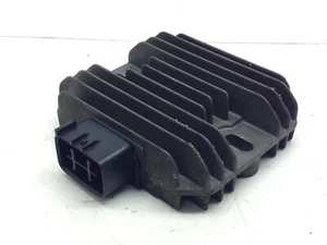 Spannungsregler SUZUKI BURGMAN AN 250 2006 - Imagen 1 de 5