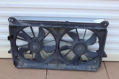 2010-2014 CADILLAC ЭСКАЛЕЙД 6.2L ДВИГАТЕЛЯ РАДИАТОРА ОХЛАЖДЕНИЯ ВЕНТИЛЯТОРА ДВИГАТЕЛЯ КОЖУХ OEM - Изображение 1 из 4