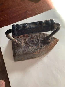 Antique Cast Iron Sad Iron Home Decor or Doorstop 6.5" x 4" - Picture 1 of 5