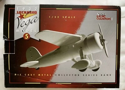 Racing Champions 1932 Lockheed Vega Model 5 Richard Petty 1992 #35003 1/32 - Image 1 of 4