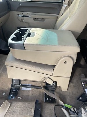 Кожаное сиденье-подставка для Chevy Silverado GMC Sierra 2007-2013 годов выпуска желтовато-коричневое - Изображение 1 из 4