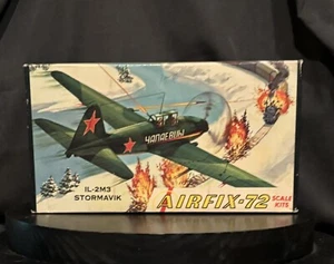Airfix-72 Scale Kit IL-2M3 Stormavik Airplane Model - Picture 1 of 6