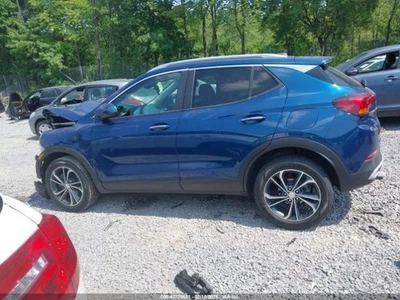 Engine ECM Electronic Control Module 2.0L Fits 20-23 BLAZER 947425 - Image 1 of 4