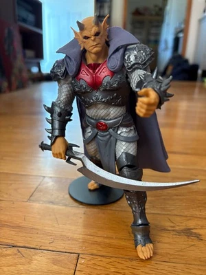 McFarlane Toys DC Multiverse The Demon Knight Etrigan Jason Blood Completo Foto 1 de 2