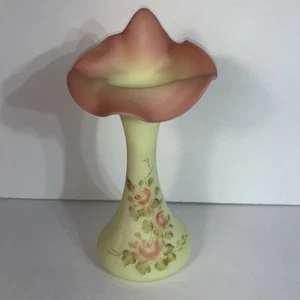Vaso vintage vetro uranio Jack nel pulpito Fenton birmano dipinto + firmato - Foto 1 di 12