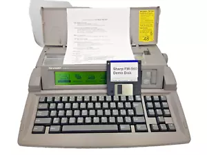 Unidad de disquete máquina de escribir electrónica procesador de textos Sharp Font Writer FW-560 de colección - Imagen 1 de 24
