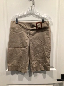 euc AB Studio women 6 shorts beige button zip front see description - Picture 1 of 4