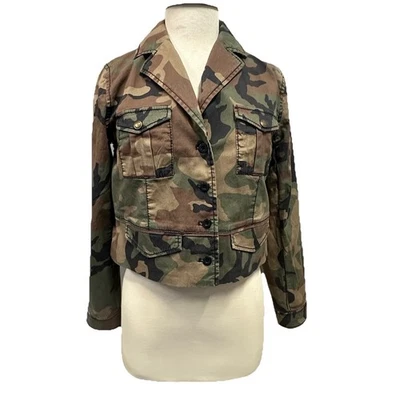 Chaqueta utilitaria recortada camuflada Marrakech Anthropologie para mujer pequeña de algodón elástica Foto 1 de 4