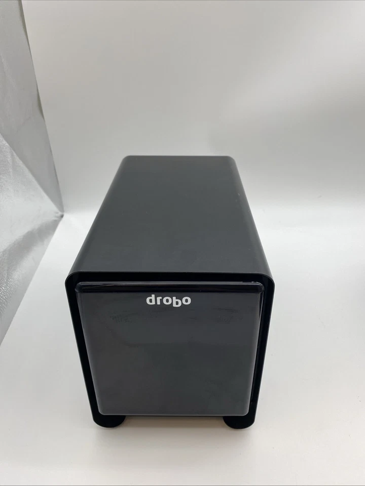 Drobo 5D (DRDR5-A) 5-Bay Direct Attached Storage DAS – USB 3.0 + Thunderbolt 2 - Image 1 of 4