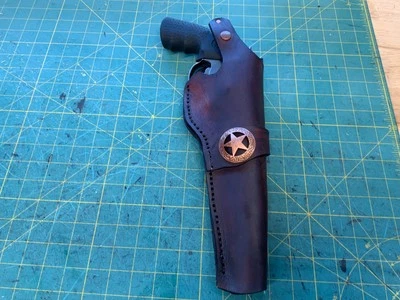 Leather Revolver, Cross Draw Thumb Release 8” Colt Anaconda  holster - Image 1 of 4