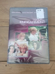 Terms of Endearment (DVD, 1983) Winger, MacLaine - Picture 1 of 2