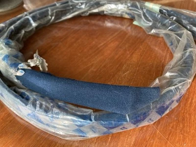 NOS Genuine Mercedes-Benz Edge Guard Surround Seal Windlacing Blue W123 300D 230 - Image 1 of 4