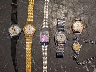 Not Working / For Parts Lot of 6x Vintage Manual Wind/Mechanical Watches - Image 1 of 4