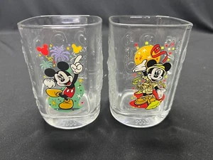 Millennium McDonald Disney Square 2000 vasos de 4,5" Mickey Mouse - Imagen 1 de 4