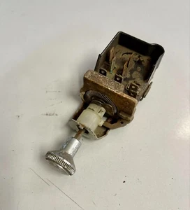 Headlight Switch With Knob For 1964 Bel Air Impala Nova & EL Camino OE OEM - Picture 1 of 6