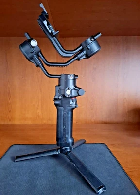 Stabilizzatore per fotocamera Dji Ronin sc2, usato, perfettamente funzionante - Image 1 of 4