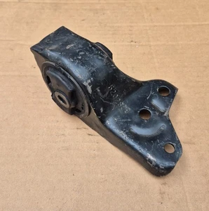 1978-1980 Dodge Omni Plymouth Horizon NOS MoPar Left ENGINE MOUNT INSULATOR - Picture 1 of 3