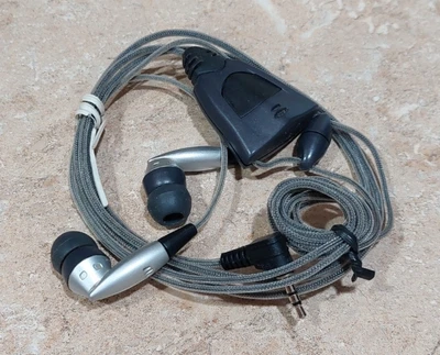 Auriculares con conector de 2,5 mm y 2,5 auriculares punta de silicona negros \ plateados - CAJA ABIERTA Foto 1 de 2