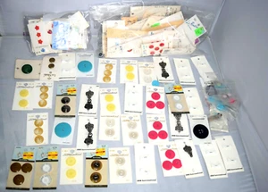 Vintage Lot Assorted Buttons Carded - JHB, La Mode, Streamline, Baby Buttons + - Picture 1 of 3