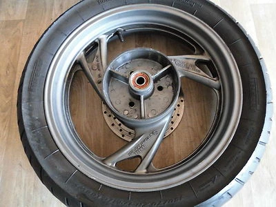 E2. Yamaha TDM 850 3VD Felge hinten Hinterrad 17 x 4.00 + Reifen 150/70 ZR 17 - Bild 1 von 4