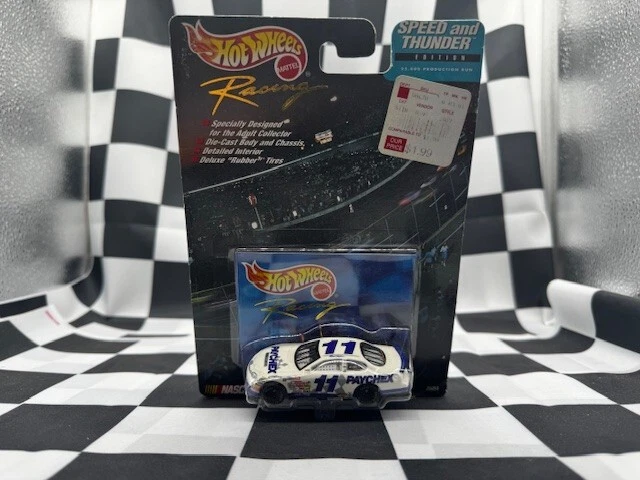 1999 NASCAR Hot Wheels 1/64 Ford Paychex #11 Brett Bodine Speed and Thunder - Image 1 of 4