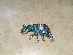 Vintage WARNER Blue Enamel Elephant Pin - Pretty - FREE SHIP - Picture 1 of 3