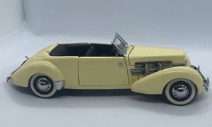 FRANKLIN MINT 1937 CORD 812 PHAETON COUP 1:24 SCALE DIE CAST #3 - Picture 1 of 7
