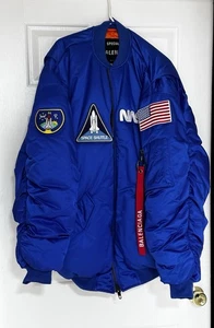 Sonderposten Jacke BALENCIAGA NASA Edition Gr. 46 Oversized Design - Bild 1 von 5
