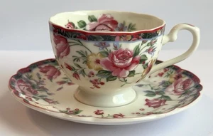 Utsuwakan von Maebata, Tasse und Untertasse, seltenes Vintage 2er Set, Blumenmuster - Bild 1 von 10
