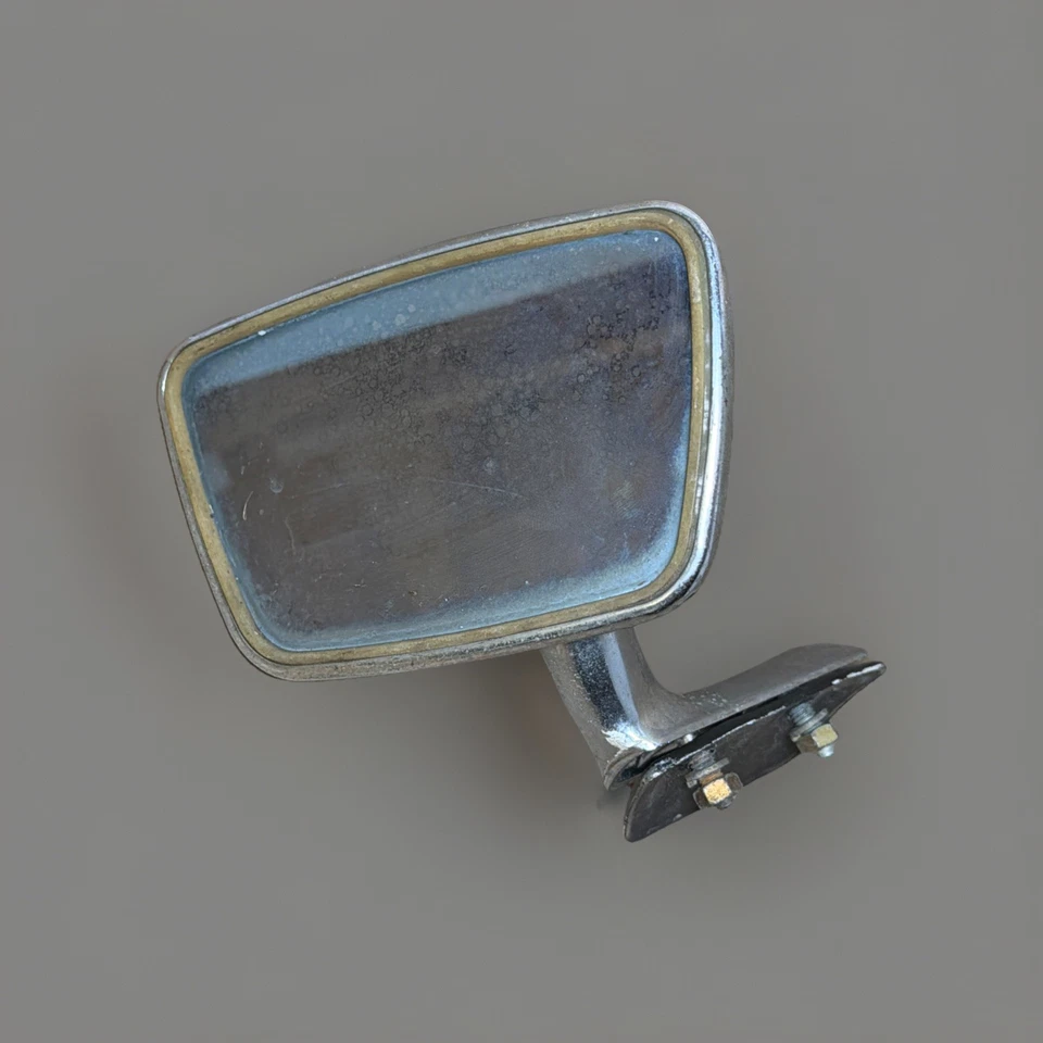 Espejo retrovisor derecho Mercedes-Benz E250 1972 pasajero izquierdo fabricante de equipos originales usado ¡Ver fotos! Foto 1 de 4