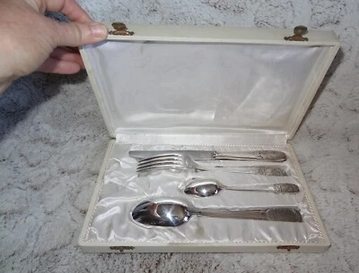 ancienne boîte de couverts en métal argenté art déco à décors d'oiseaux - Photo 1/4