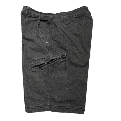 Vintage Guess Cargo Shorts Mens 38 Black Cotton Zipper Pockets Flat Front - Image 1 of 4