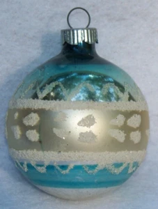 VINTAGE BLUE SILVER GLITTER SHINY BRITE GLASS CHRISTMAS ORNAMENT - Picture 1 of 3