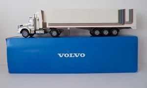 CONRAD VOLVO NL 12 WHITE VERY NEAR MINT BOXED 1:50 - Picture 1 of 14