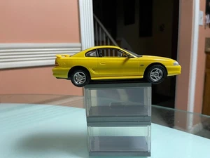 JOY-RIDE! 1/24 AMT PROMO. YL '94 FORD MUSTANG GT/ NO BOX, no case - Picture 1 of 13