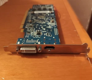 HP 742920-001 AMD Radeon R7 240 HD 8570 Graphics Video Card 2GB DDR3 DVI - Foto 1 di 3