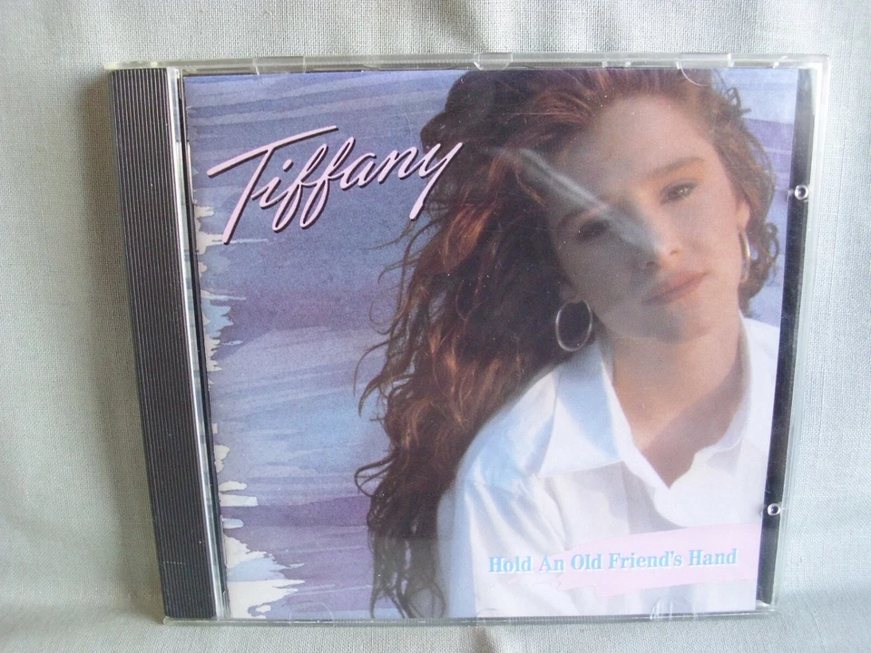 Tiffany- Hold an old Friend´s Hand- Made in Canada 1988- MCDXD-6267 WIE NEU - Bild 1 von 1