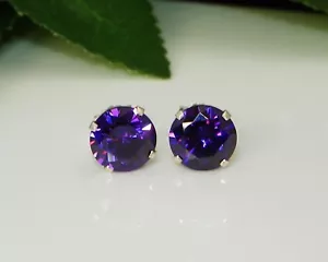 Pendientes de plata de ley (4 mm - 8 mm) Rd púrpura amatista circonita cúbica (circonita cúbica) - Imagen 1 de 7
