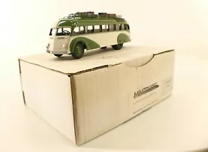 Minitrucks Ref 42 Autobús Isobloc W847M 1947 Car Kit Resina Montar 1/50 en Caja - Imagen 1 de 10