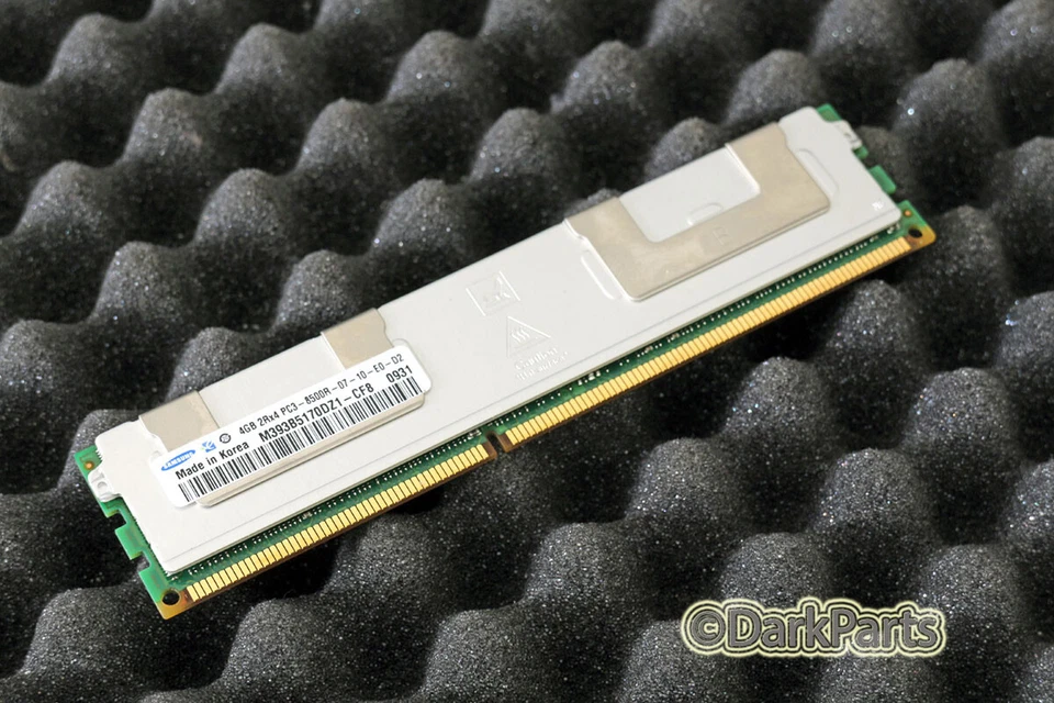 Samsung M393B5170DZ1-CF8 Memory RAM PC3-8500R-07-10-E0-D2 Fujitsu RX200 S5 - Image 1 of 1